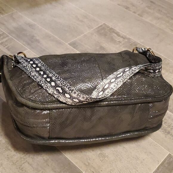 GUC Metallic Faux Snake Silver Gray OrYany LG Hobo Bag - Picture 6 of 10